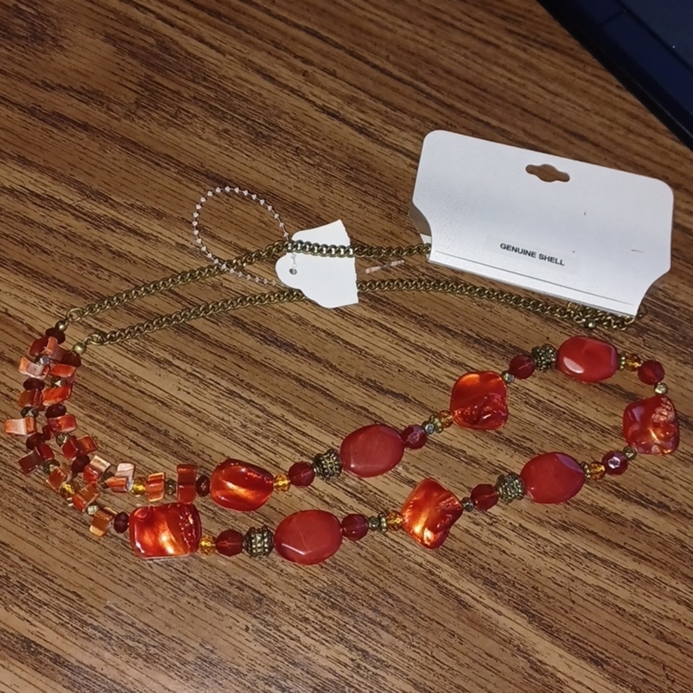 NWT 36" Long Coral Shell Rust color Necklace!